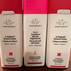 Drunk Elephant A-Passioni Retinol Cream in Pink and White